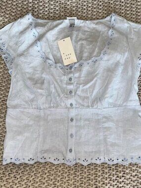 A New Day Women's Button-Front Scalloped Hem Top Light Blue Size Medium- NEW